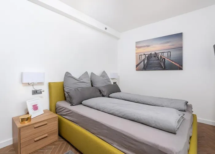 Barbara, 300m From The Sea アパート ポレッチ