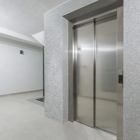 Barbara, 300m From The Sea דירה פורץ