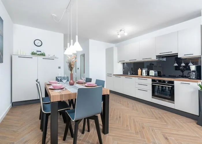 Barbara, 300m From The Sea